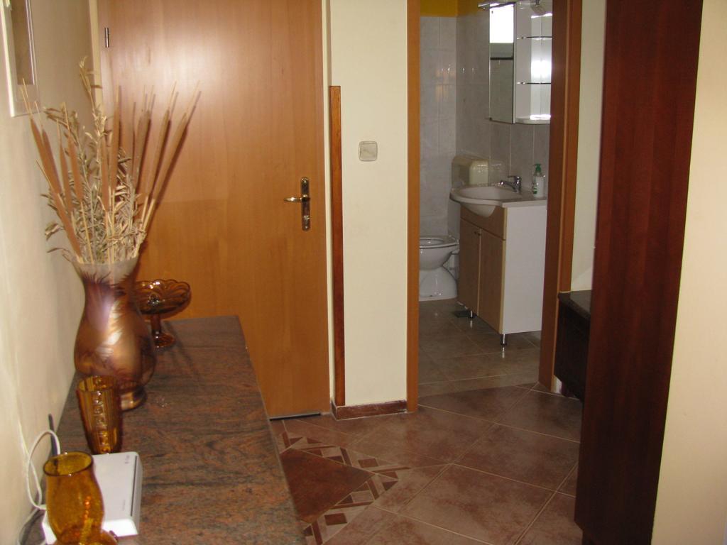 Apartment Megi Tribalj エクステリア 写真