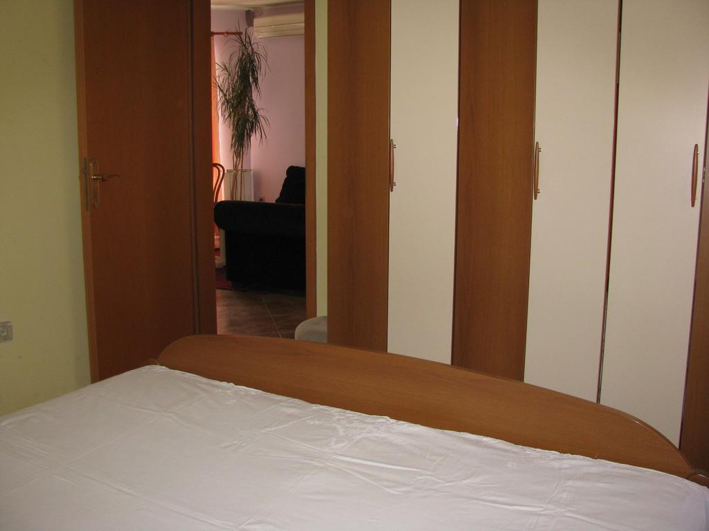 Apartment Megi Tribalj エクステリア 写真