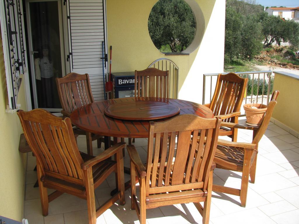 Apartment Megi Tribalj 部屋 写真