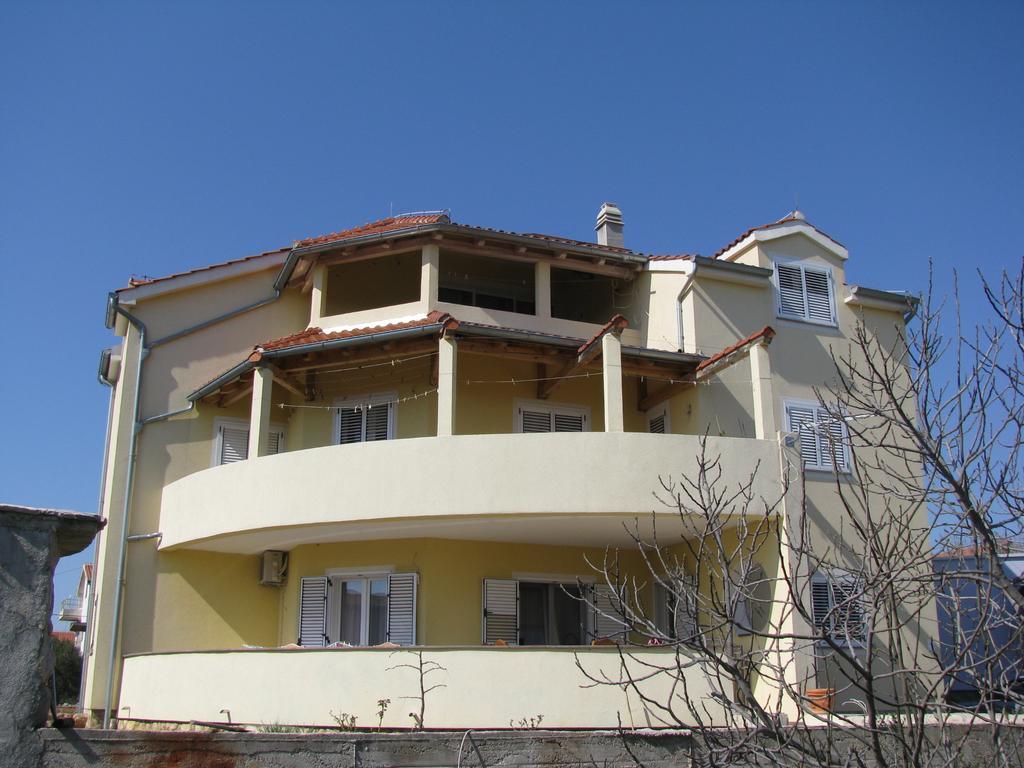 Apartment Megi Tribalj エクステリア 写真